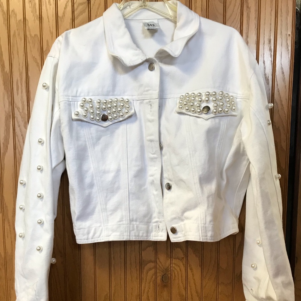 Dakota white pearl jean jacket